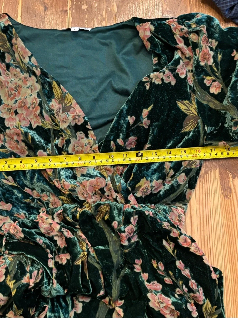 Baltic Born Uma boho inspired green floral belted maxi dress. Large - Picture 8 of 11